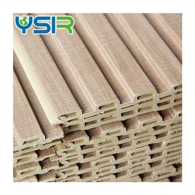 Panells de paret decoratius WPC